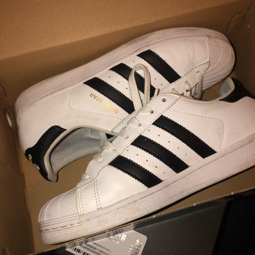 Adidas original white & black superstar shell tops